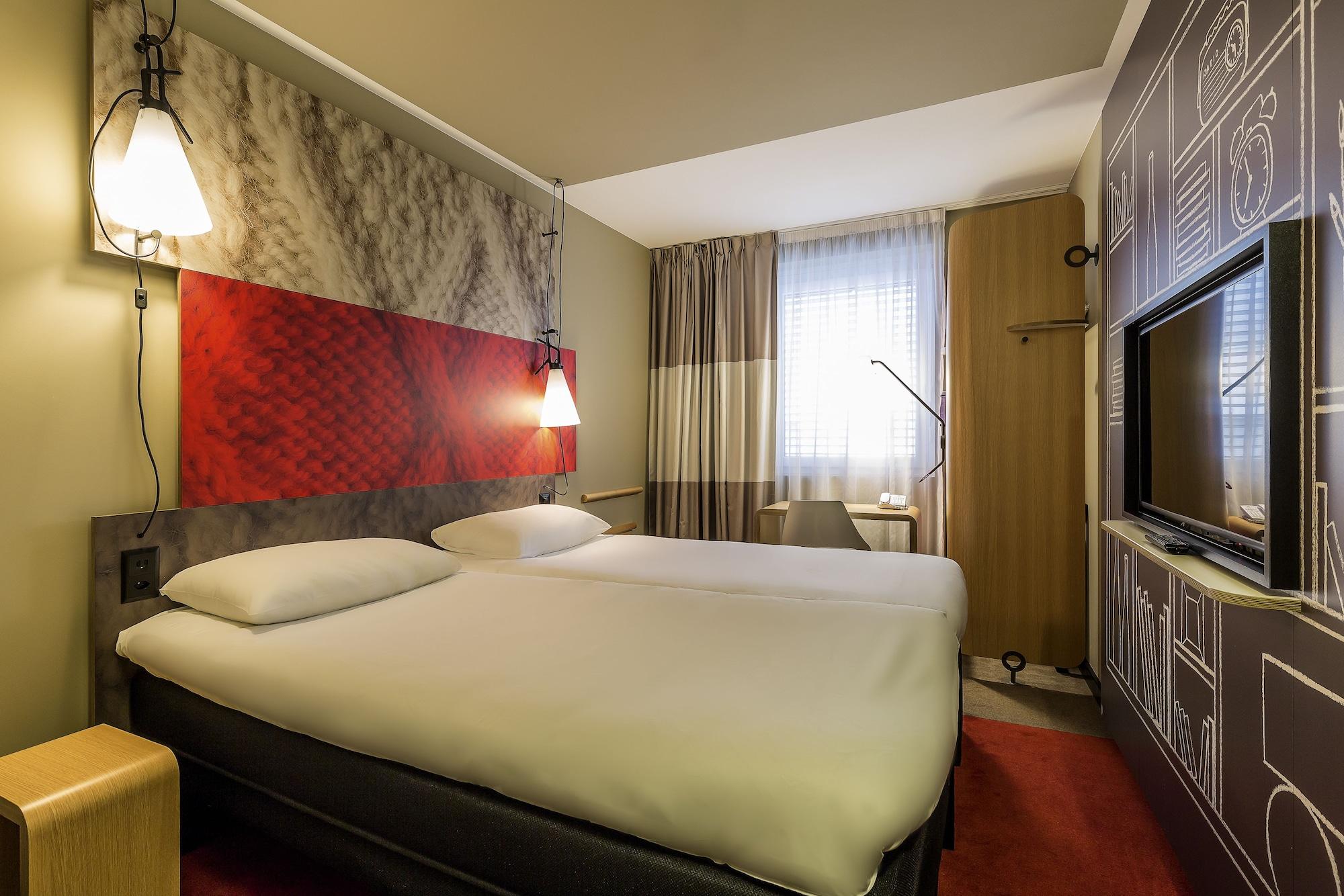 Ibis La Ferme Aux Vins 3*