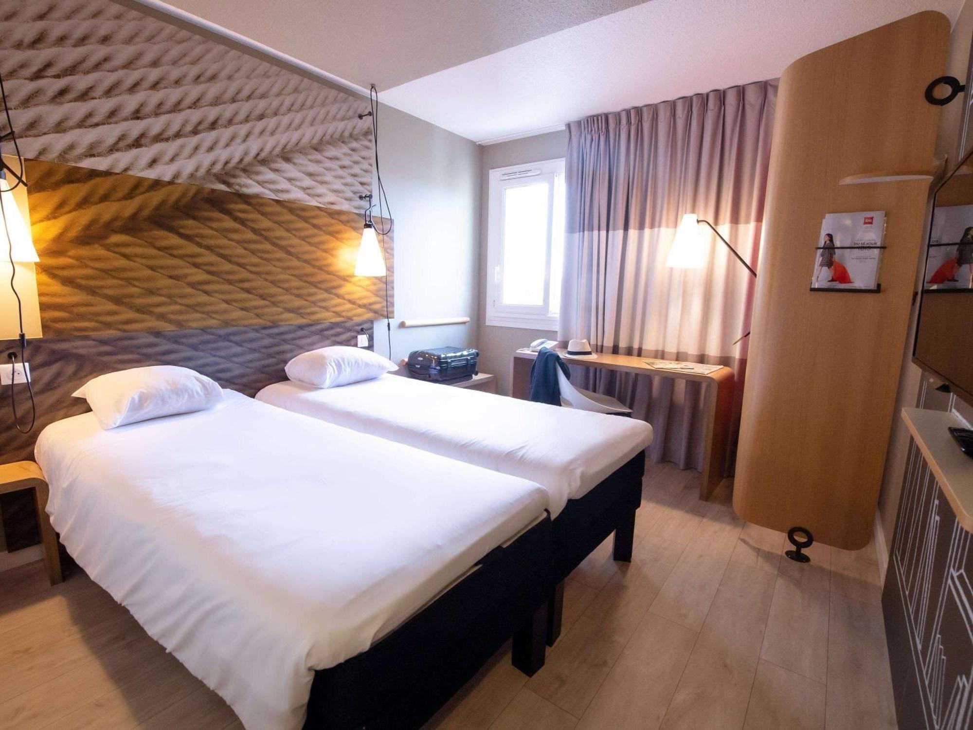 Hotel Ibis La Ferme Aux Vins