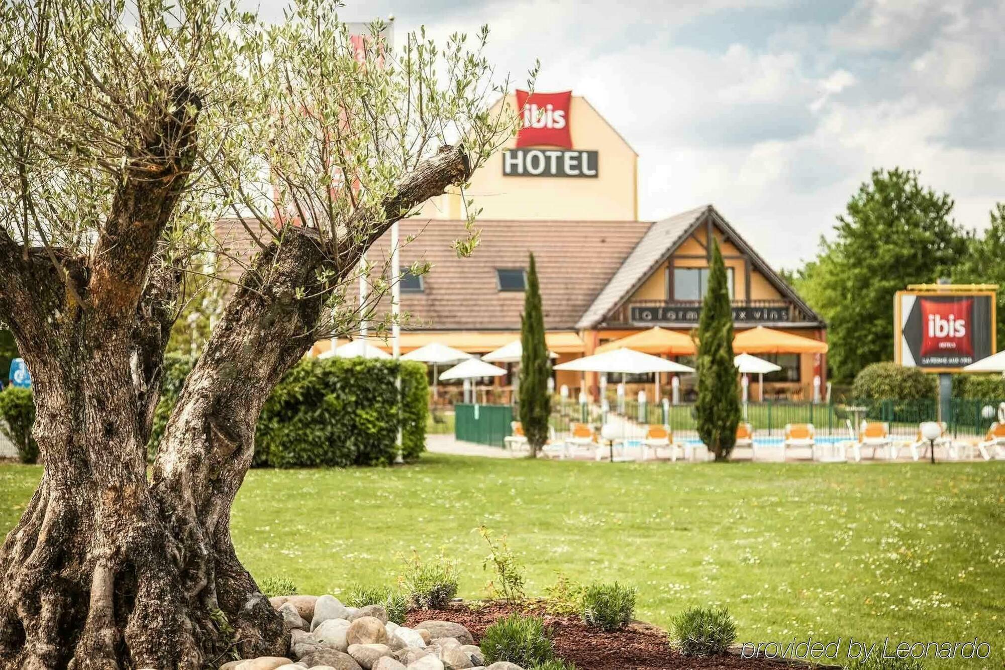 Ibis La Ferme Aux Vins Hotel 3*